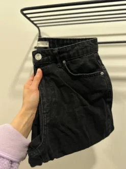 Ginatricot mustat farkut - koko 36