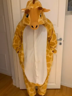 Giraff dräkt