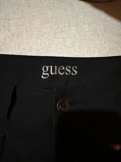 Guess mustat low waist cargo caprit