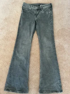 H&m bootcut farkut 34