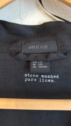 HM Home miesten pellava musta aamutakki