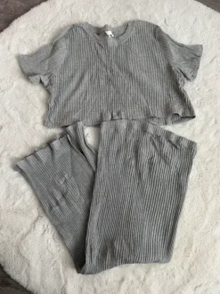 H&M mama ribbi lyhyt t-paita + kynähame koko M