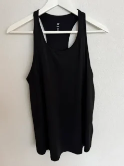 H&M mama treenitoppi