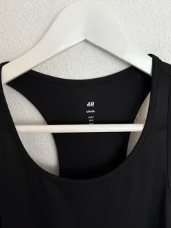 H&M mama treenitoppi