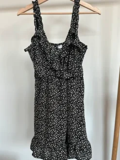 H&M mekko. ( H&M dress)