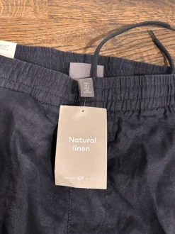 H&M Miesten laivastonsiniset pellavahousut