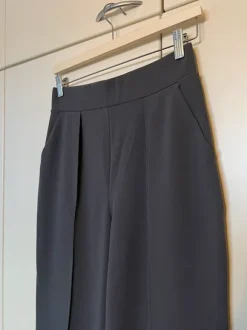 H&M suorat harmaat housut