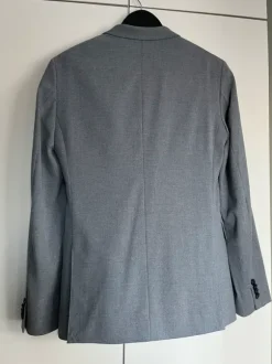 H&M todella hyväkuntoinen puku / 44