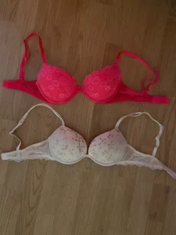 H&M vaaleanpunaiset kukkakuvioiset rintsikat 70B