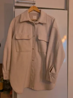 H&M villakangastakki koko M, menee M-XL (oversized)