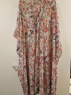 House of lola kaftaani M/L