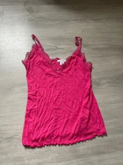 Ihana pinkki pitsitoppi