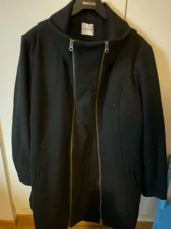 Äitiys villakangas takki