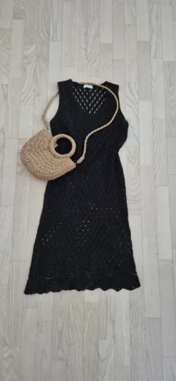 JDY musta neulemekko, virkattu mekko, koko M@