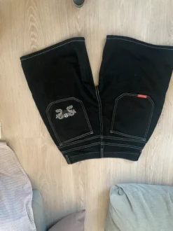 Jinco jeans shortsit