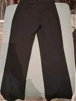 Kappahl mustat suorat housut