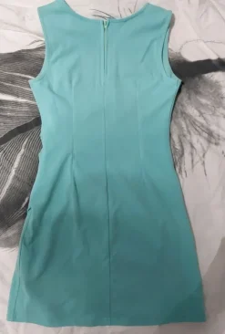 Kaunis joustava kotelomekko S/M