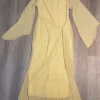 Keltainen pitkä maksimekko M-koko