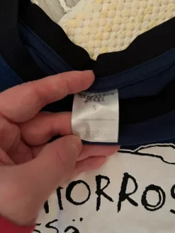 Kiroileva siili -pyjama (S)