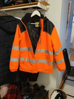 Knoxfield huomioväri toppapuku