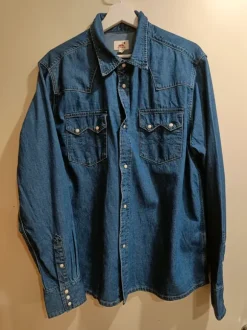 Käyttämätön Farkkupaita Koko L