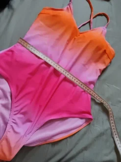 Käyttämätön Lidlin uikkari koko n. M