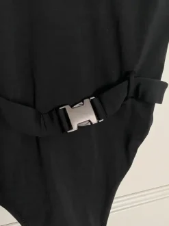 Käyttämätön uimapuku