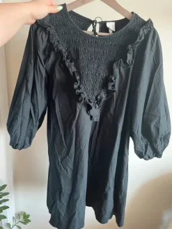 L -koon iso vaatepaketti