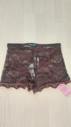 Lace shorts