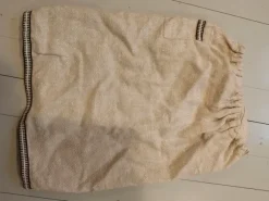 Lannepyyhe ja tossut