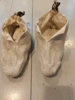 Lannepyyhe ja tossut