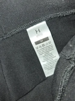 Leggingsit nyöreillä