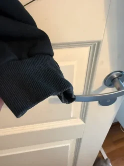 Leized colitsihousut.