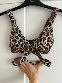 Leopardi bikini yläosa 36