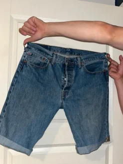 Levi straus & co. (Levis) farkkushortsit