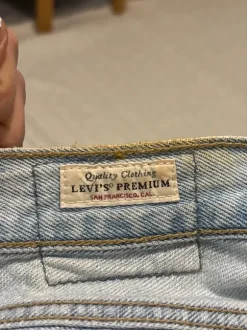 Leviksen high loose farkut