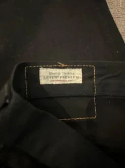 Levis 501 musta W32 L34