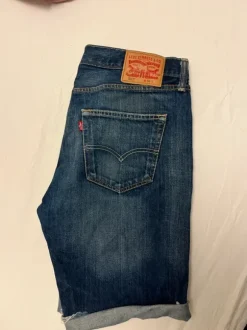 Levis 501 shortsit