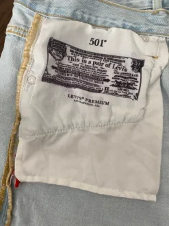 Levis 501 shortsit koko w32