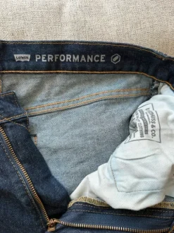 Levi’s Jeans