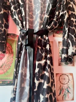 Läpikuultava aamutakki L/XL