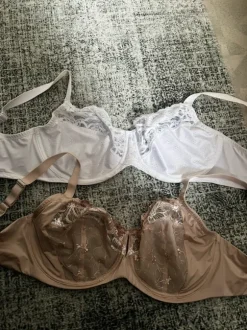 M & S rintaliivejä 80G