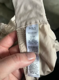 M & S rintaliivejä 80G