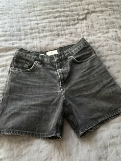 Mango shorts(jorts)