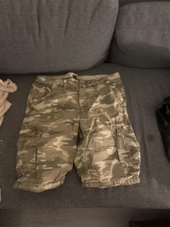 mens camo shorts