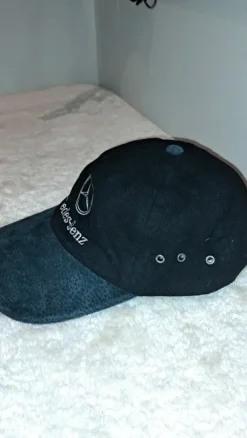 Mercedes-Benz lippis