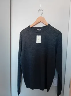 Merinovilla miesten neule