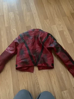 michael jackson triller naamiaisasu