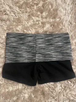 Micro foldover shortsit xs