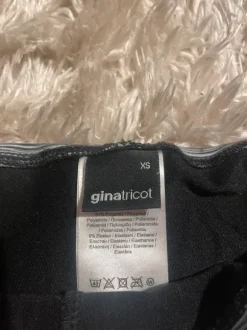 Micro foldover shortsit xs